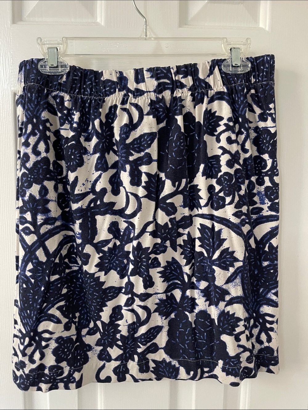 Blue floral print skirt